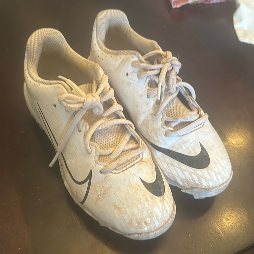 Nike Softball cleats. 4Y